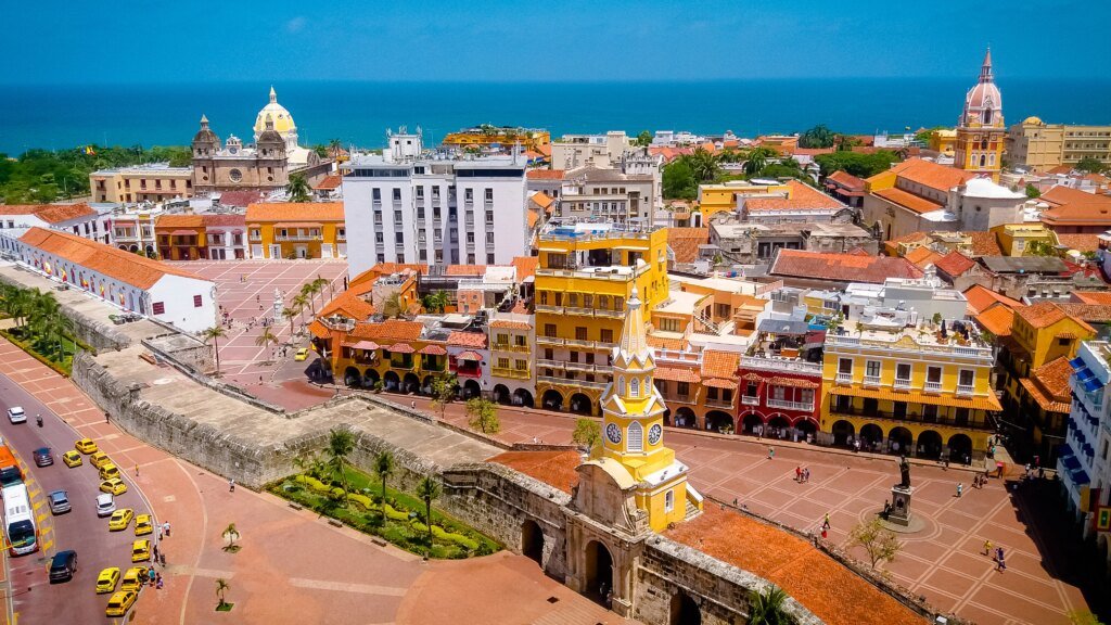 Cartagena esencial: Palenque y mar Caribe