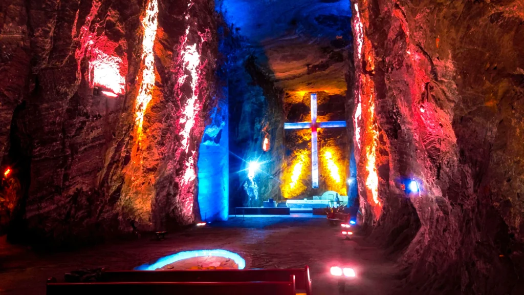 Zipaquirá: Ruta de la sal, tierra y fuego